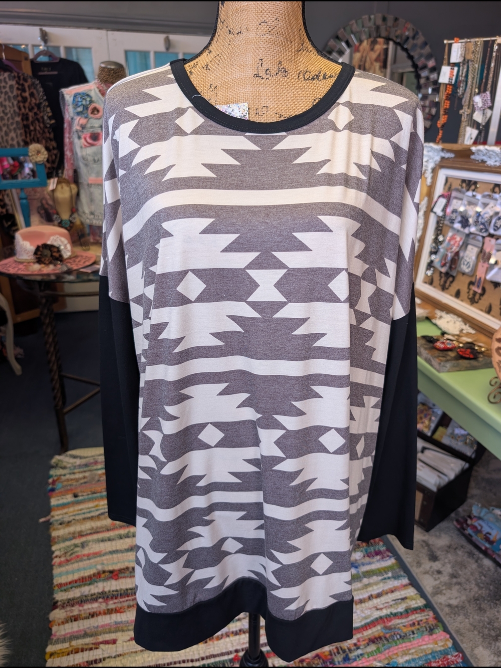 Women's Long-Sleeve Aztec-Print Tee in Gray and Black